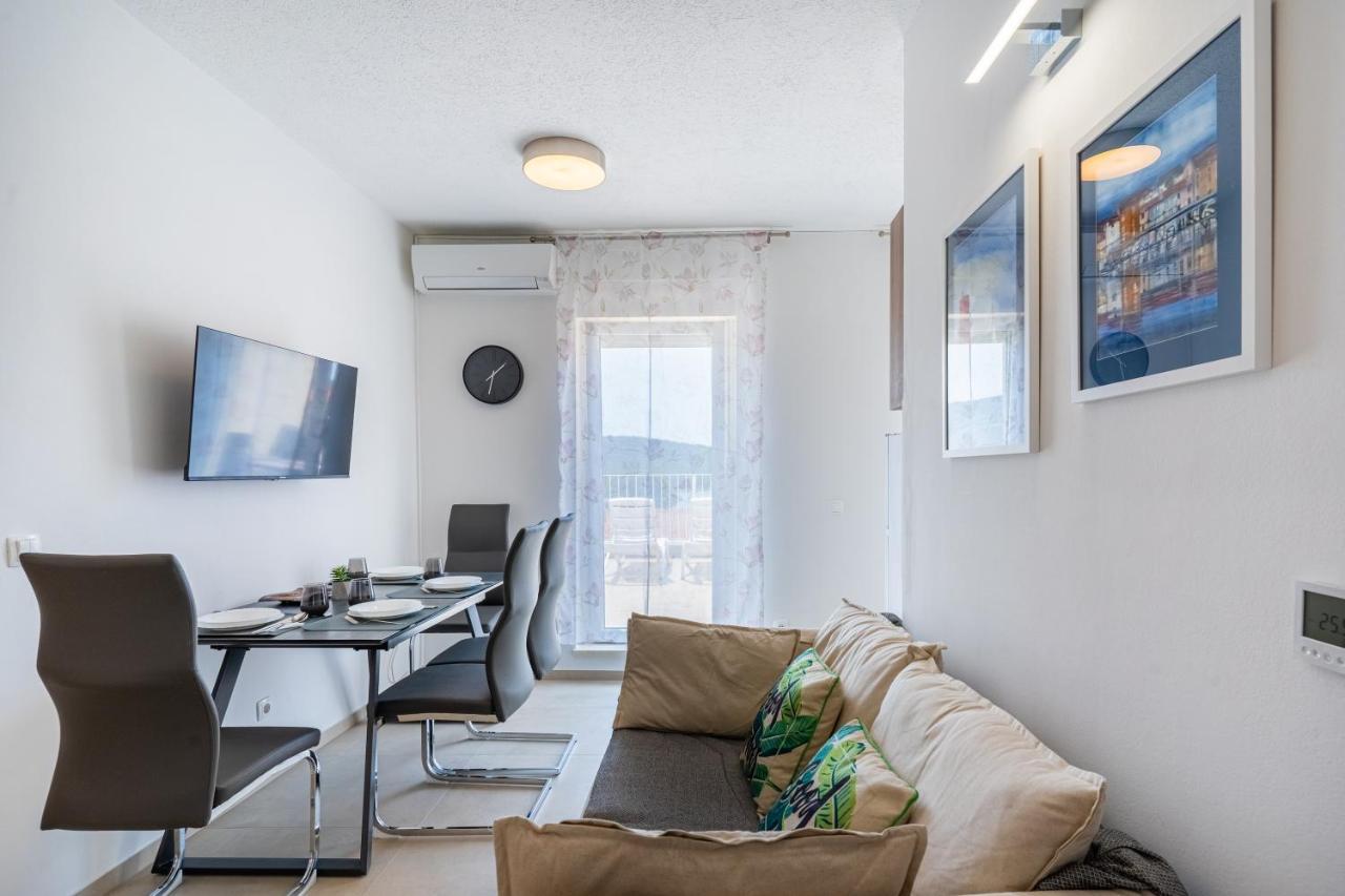 Apartments Tatjana II Đảo Đảo Cres Ngoại thất bức ảnh